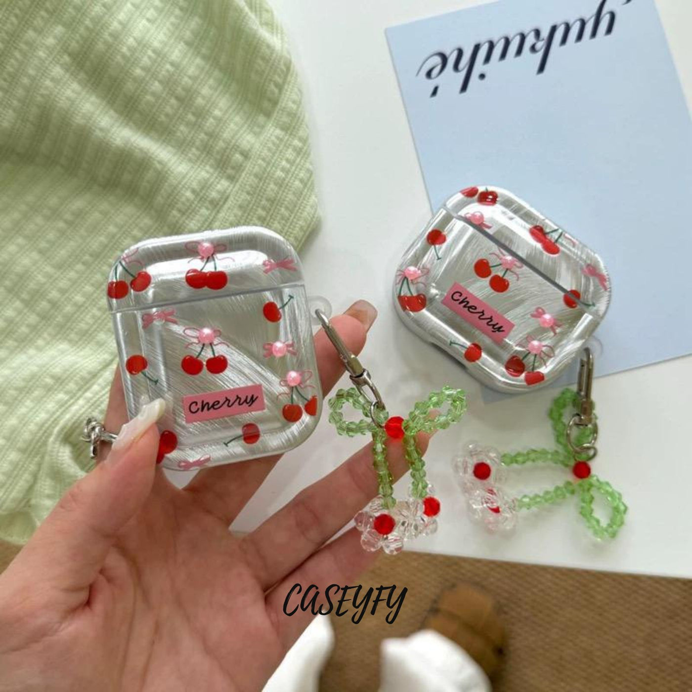 Tatlı Cherry AirPods Kılıf