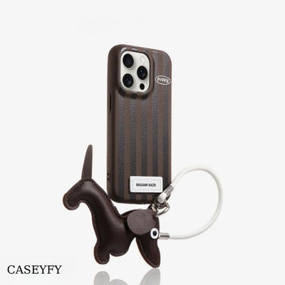 Köpekli Charm Detay Deri Kılıf