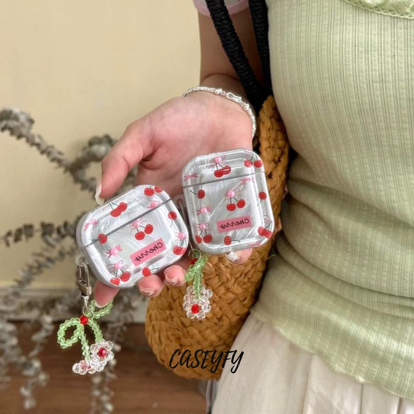 Tatlı Cherry AirPods Kılıf